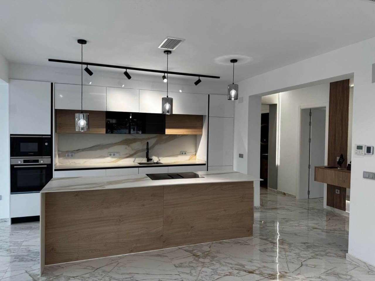 4 sypialnia Willa na sprzedaż w Los Balcones - 995 000 € (Ref: 8573024)