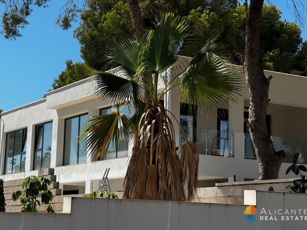 4 sypialnia Willa na sprzedaż w Los Balcones - 995 000 € (Ref: 8573024)