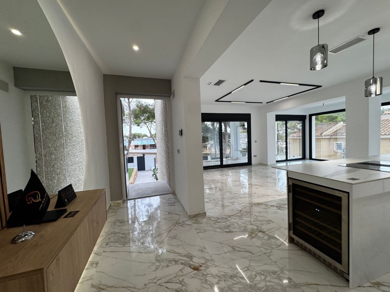 4 sypialnia Willa na sprzedaż w Los Balcones - 995 000 € (Ref: 8573024)