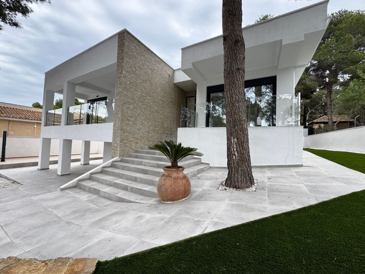 4 sypialnia Willa na sprzedaż w Los Balcones - 995 000 € (Ref: 8573024)