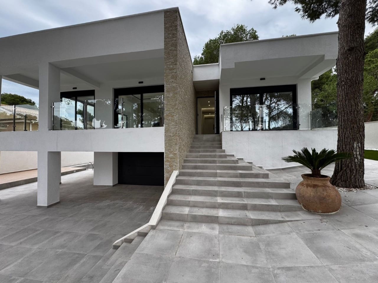 4 sypialnia Willa na sprzedaż w Los Balcones - 995 000 € (Ref: 8573024)