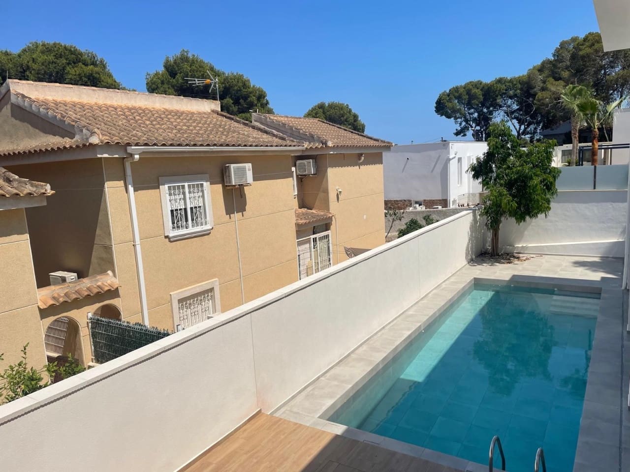 4 sypialnia Willa na sprzedaż w Los Balcones - 995 000 € (Ref: 8573024)