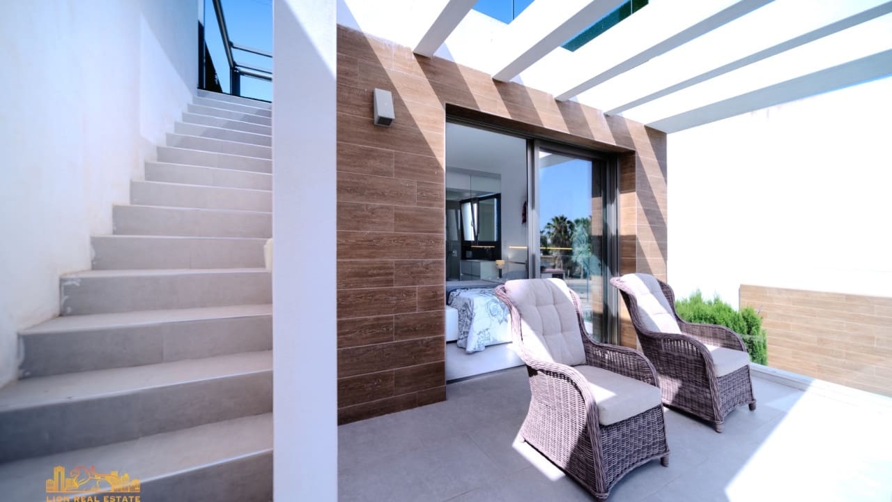 3 camera da letto Villa in vendita in Villamartin - 495.000 € (Rif: 8573032)