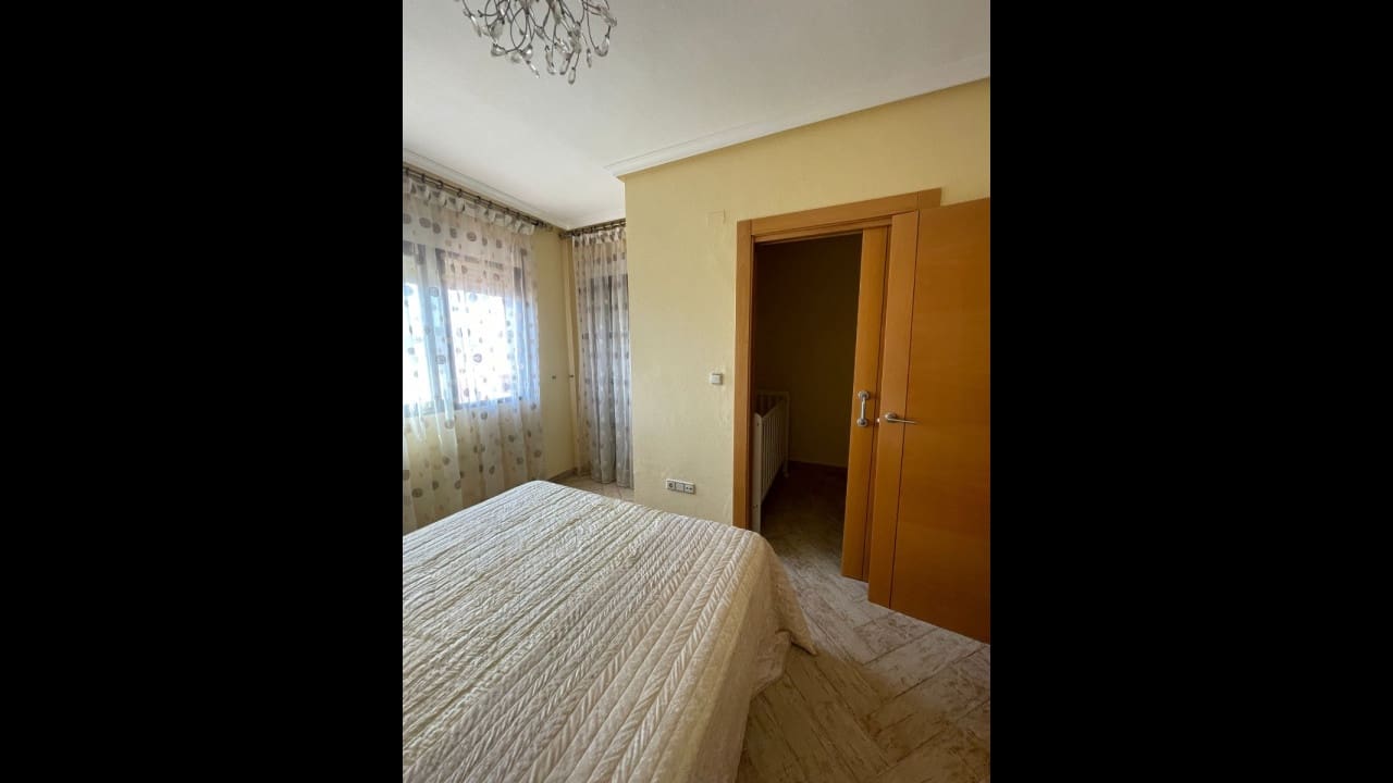 4 camera da letto Villa in vendita in Villamartin - 330.000 € (Rif: 8573035)