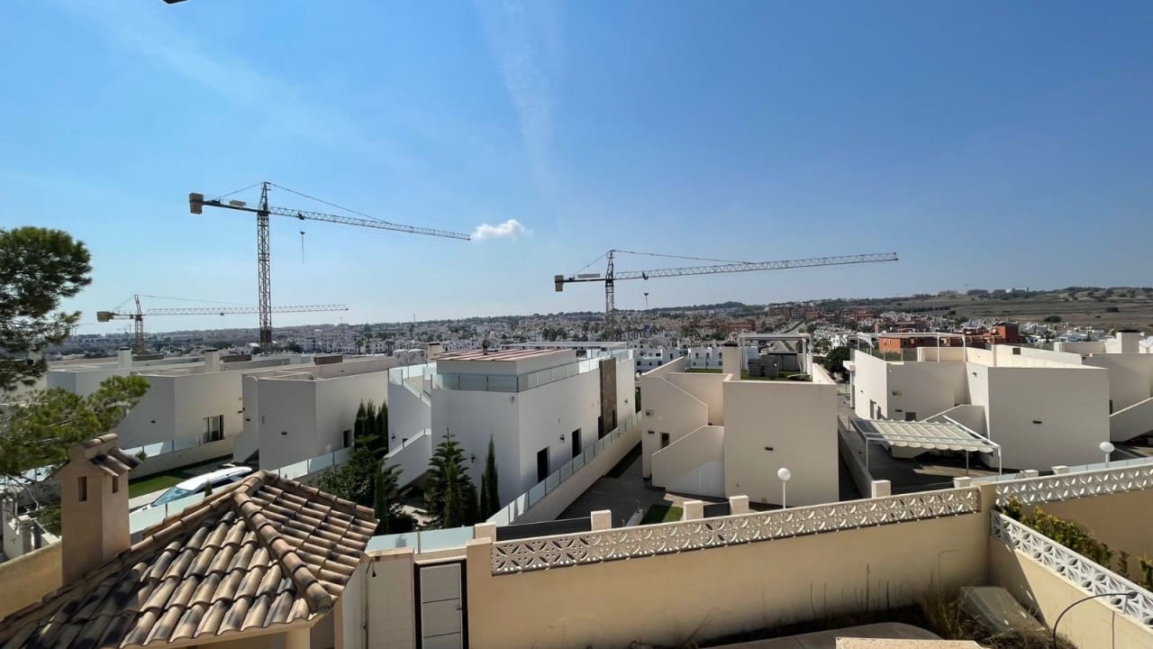 4 camera da letto Villa in vendita in Villamartin - 330.000 € (Rif: 8573035)