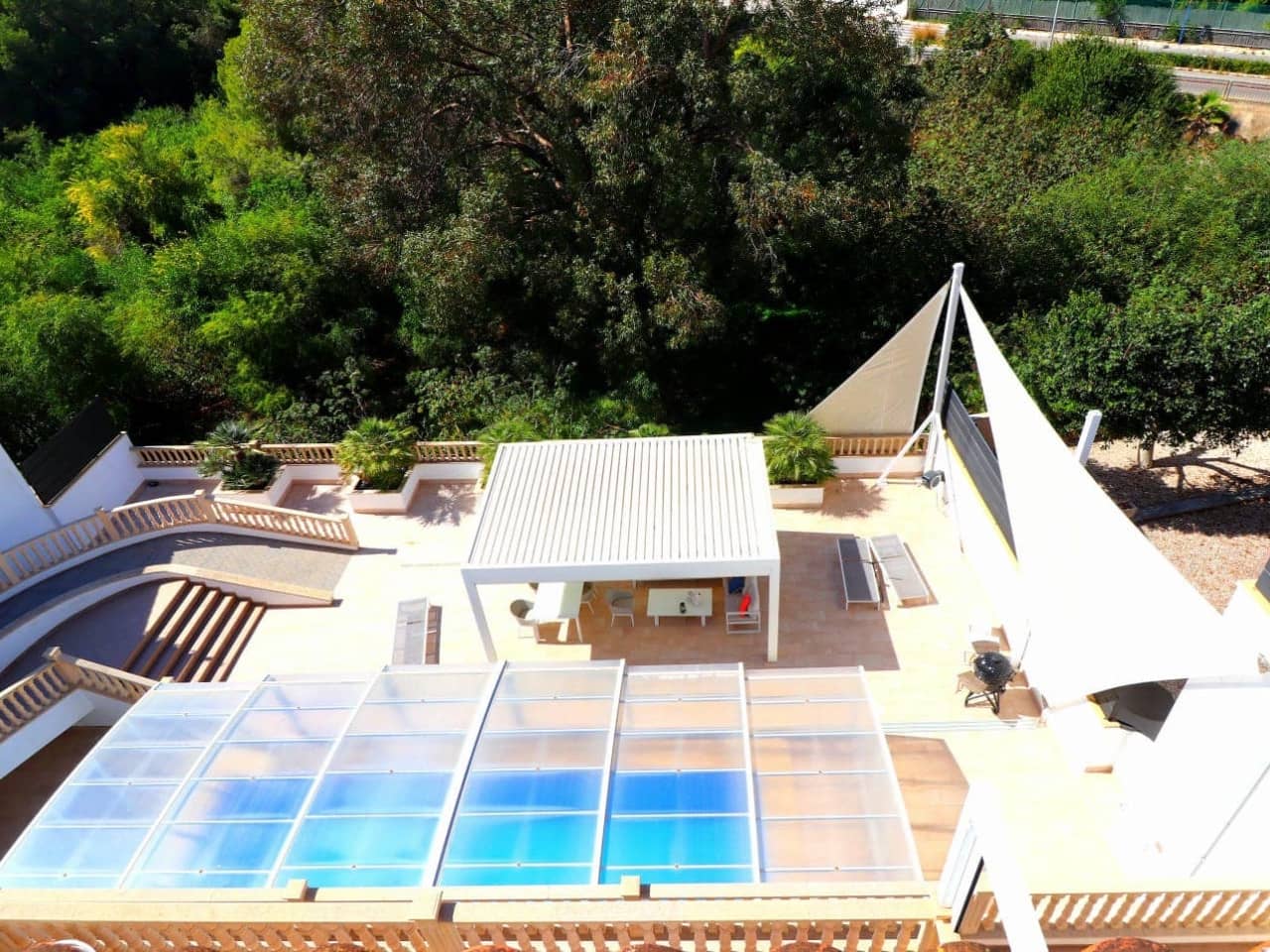 5 sypialnia Willa na sprzedaż w Campoamor - 1 300 000 € (Ref: 8573043)