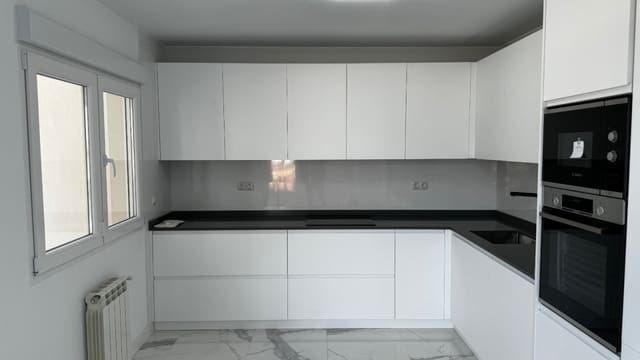 5 bedroom Villa for sale in Los Balcones with pool - € 1,150,000 (Ref: 8573044)