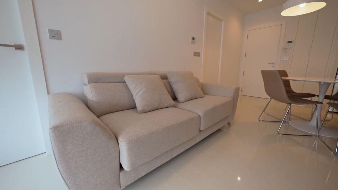 Apartamento de 2 habitaciones en Torrevieja en venta con piscina - 175.000 € (Ref: 8573045)