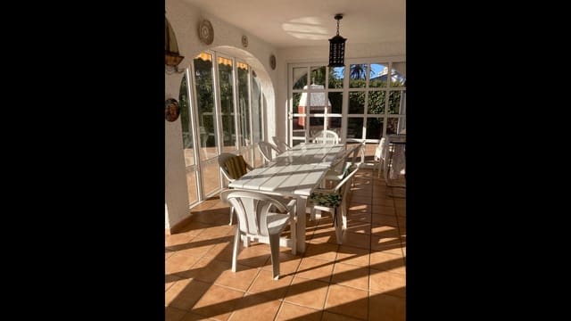 4 sypialnia Willa na sprzedaż w Cabo Roig, Orihuela z basenem - 950 000 € (Ref: 8573051)