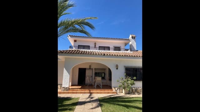 4 sypialnia Willa na sprzedaż w Cabo Roig, Orihuela z basenem - 950 000 € (Ref: 8573051)