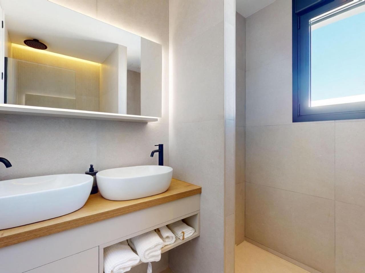 3 bedroom Villa for sale in Polop with pool - € 860,000 (Ref: 8577606)