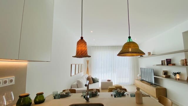 Chalet de 2 habitaciones en Pilar de la Horadada ciudad, Pilar de la Horadada en venta con piscina garaje - 304.900 € (Ref: 8579786)