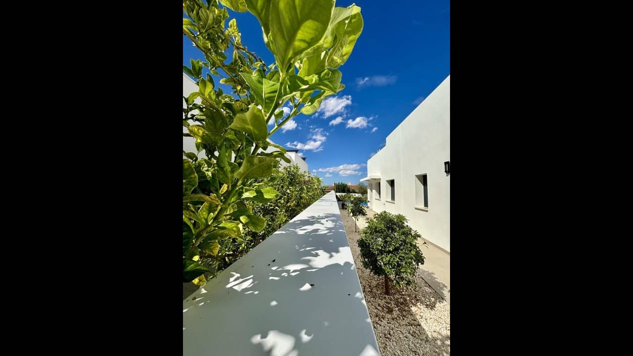 Chalet de 3 habitaciones en Benijófar en venta con piscina - 478.732 € (Ref: 8579838)