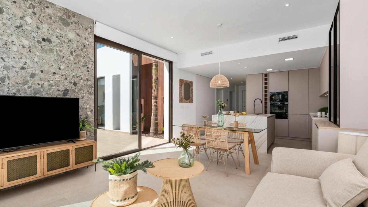 3 slaapkamer Villa te koop in Los Alcazares met zwembad garage - € 559.900 (Ref: 8584179)