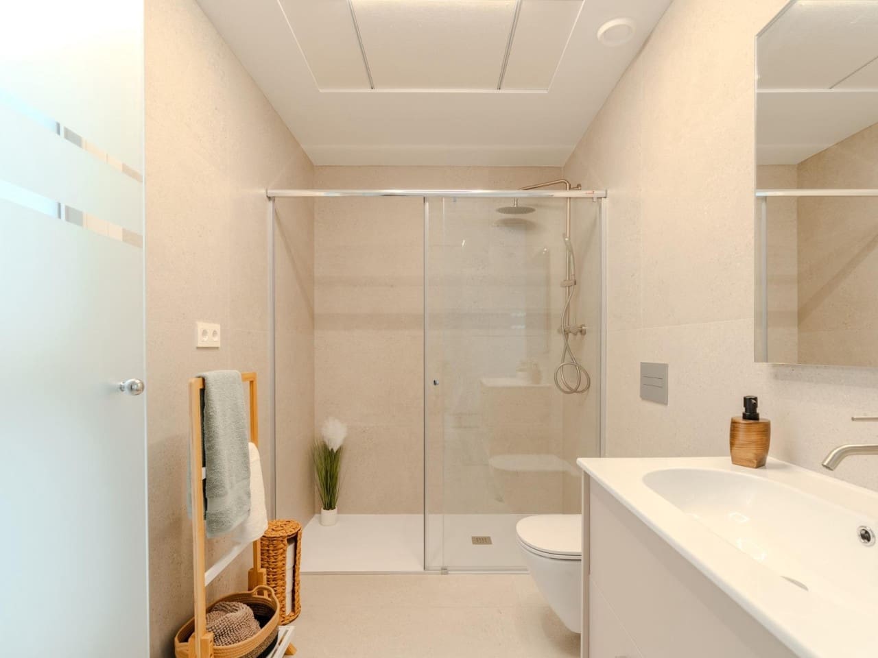 3 quarto Moradia para venda em Los Alcazares com piscina garagem - 467 000 € (Ref: 8584180)