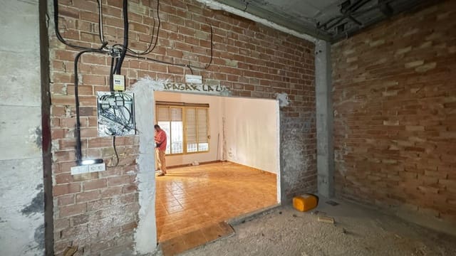 2 soverom Kommersiell til salgs i Playa de los Locos, Torrevieja - € 150 000 (Ref: 8588289)