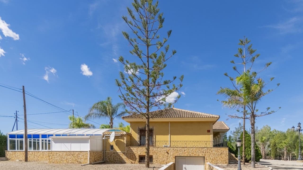 5 makuuhuone Maalaistalo myytävänä paikassa Orihuela mukana uima-altaan - 800 000 € (Ref: 8588290)