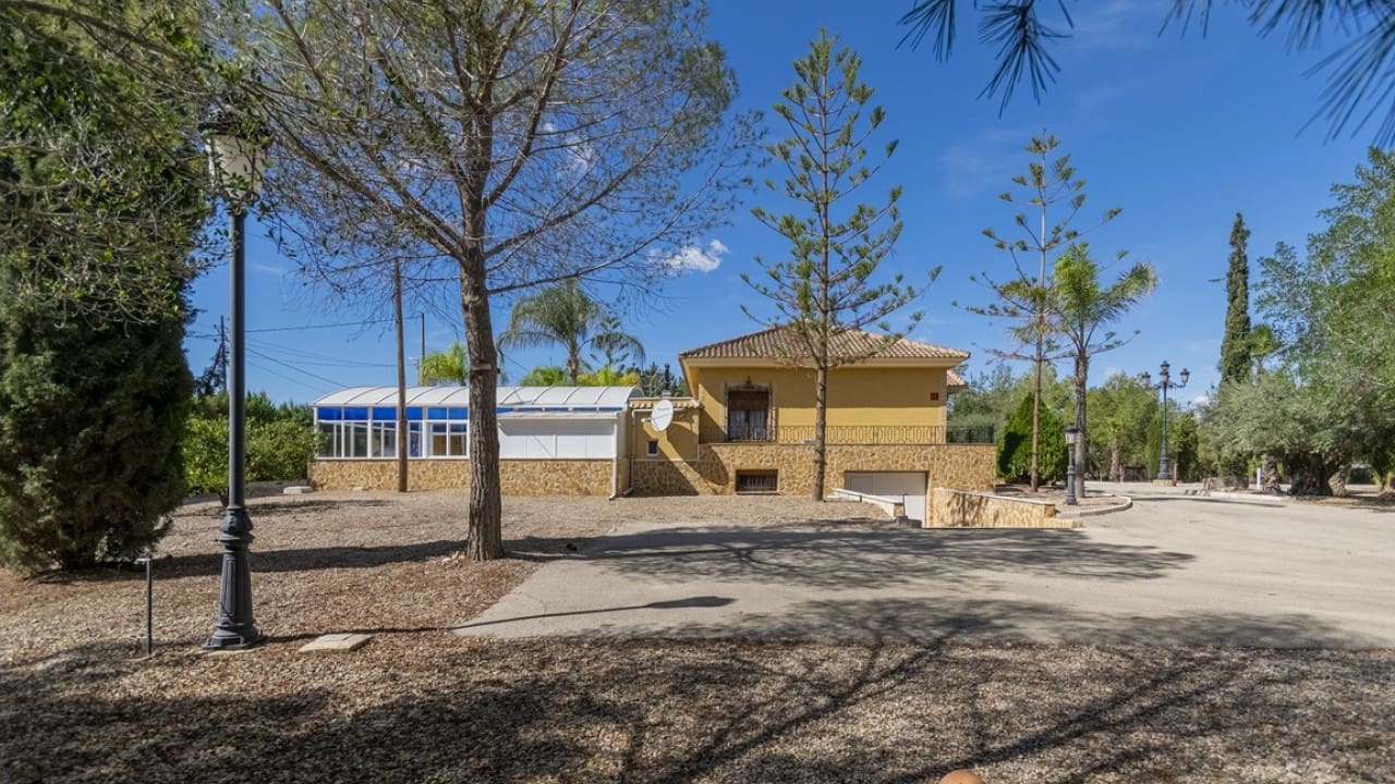 5 makuuhuone Maalaistalo myytävänä paikassa Orihuela mukana uima-altaan - 800 000 € (Ref: 8588290)