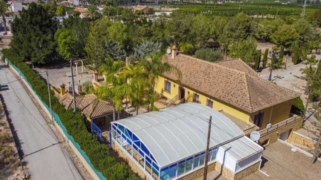 5 makuuhuone Maalaistalo myytävänä paikassa Orihuela mukana uima-altaan - 800 000 € (Ref: 8588290)