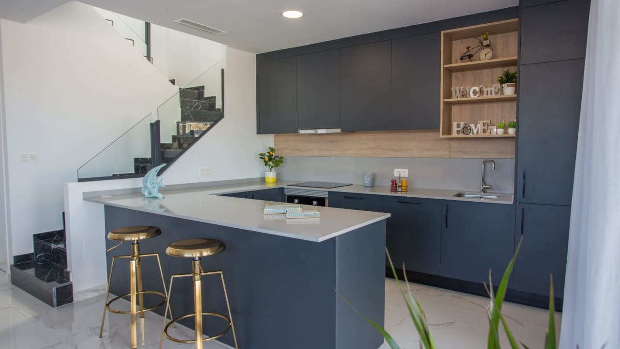 3 makuuhuone Huvila myytävänä paikassa Los Montesinos mukana uima-altaan 
autotalli - 405 900 € (Ref: 8600808)