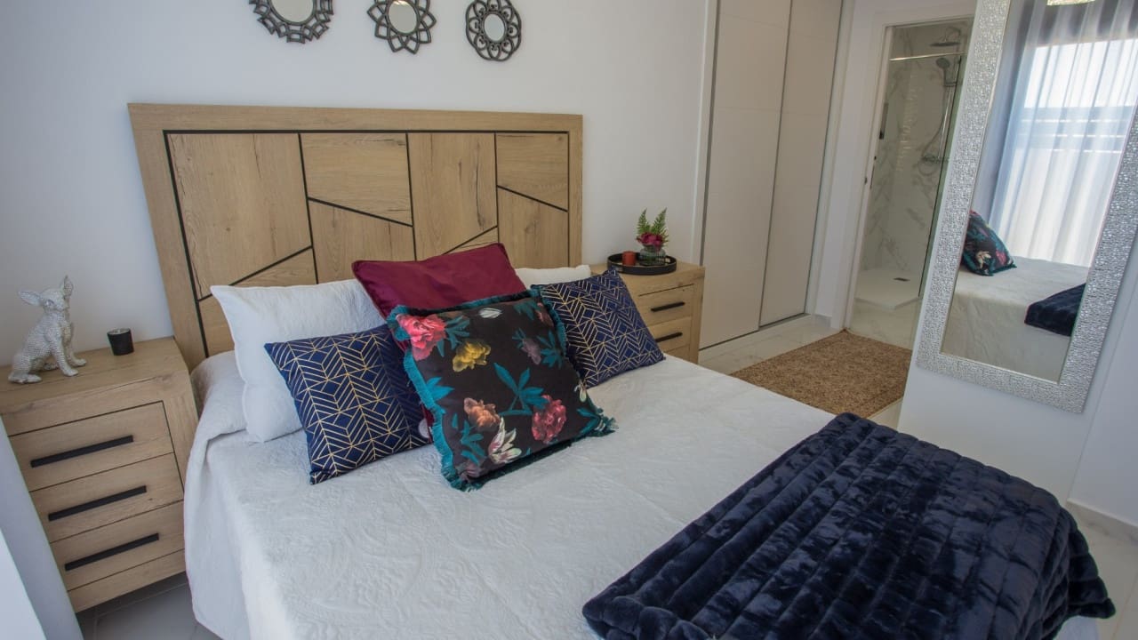 3 makuuhuone Huvila myytävänä paikassa Los Montesinos mukana uima-altaan 
autotalli - 405 900 € (Ref: 8600808)