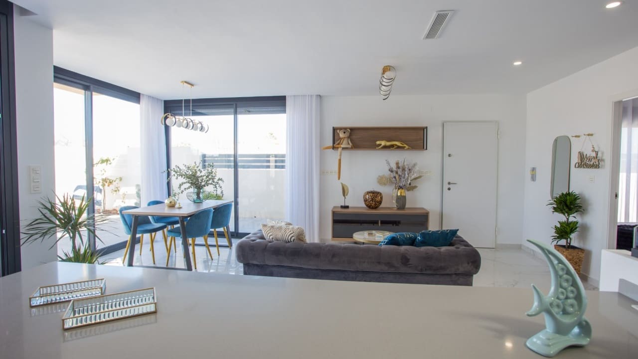 3 makuuhuone Huvila myytävänä paikassa Los Montesinos mukana uima-altaan 
autotalli - 405 900 € (Ref: 8600808)