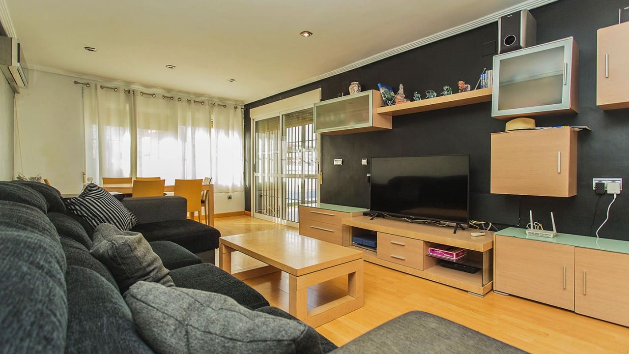 3 slaapkamer Villa te koop in Los Balcones met zwembad garage - € 380.000 (Ref: 8611459)