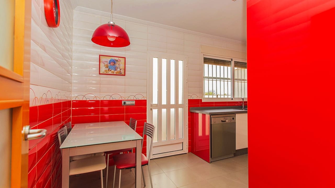 3 slaapkamer Villa te koop in Los Balcones met zwembad garage - € 380.000 (Ref: 8611459)