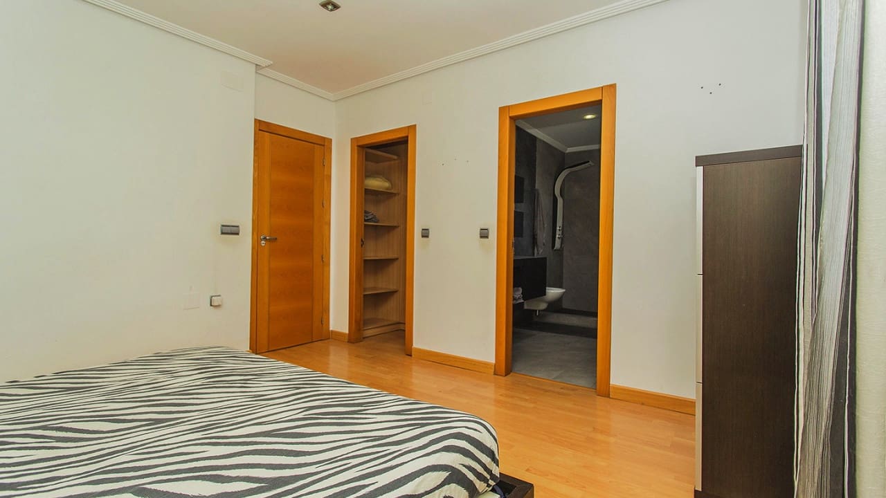 3 slaapkamer Villa te koop in Los Balcones met zwembad garage - € 380.000 (Ref: 8611459)