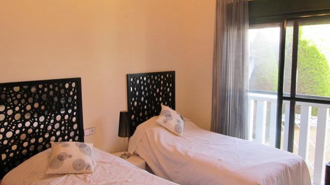 2 chambre Villa/Maison à vendre à Ciudad Quesada avec piscine - 230 000 € (Ref: 8613565)