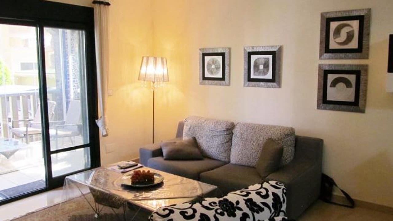 2 chambre Villa/Maison à vendre à Ciudad Quesada avec piscine - 230 000 € (Ref: 8613565)