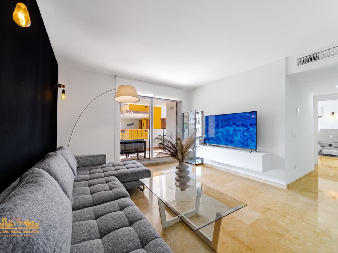 3 bedroom Apartment for sale in Punta Prima with pool - € 390,000 (Ref: 8615024)