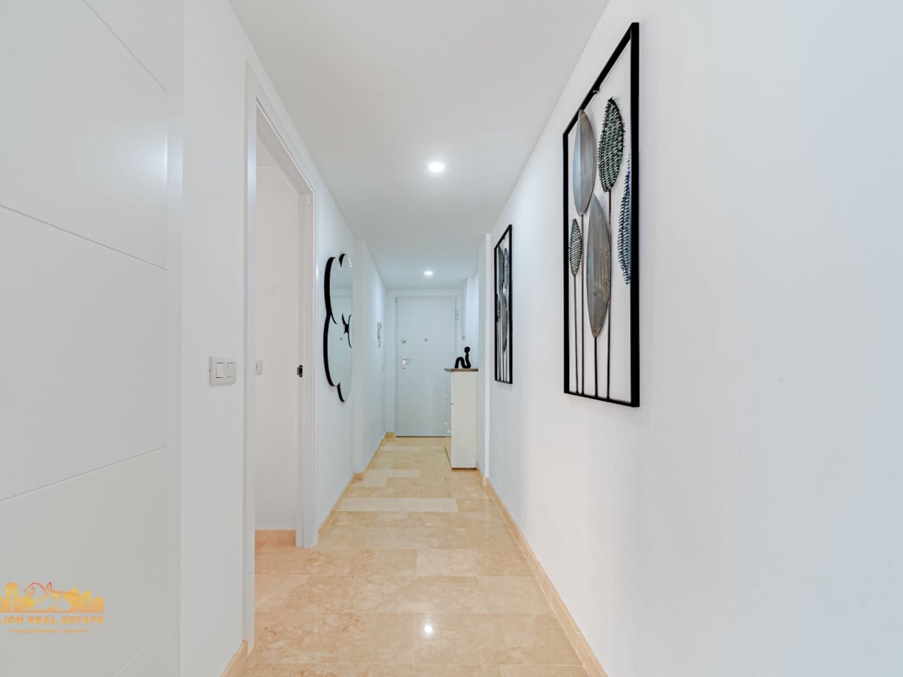 3 bedroom Apartment for sale in Punta Prima with pool - € 390,000 (Ref: 8615024)