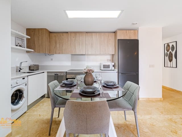 3 bedroom Apartment for sale in Punta Prima, Torrevieja with pool - € 390,000 (Ref: 8615024)