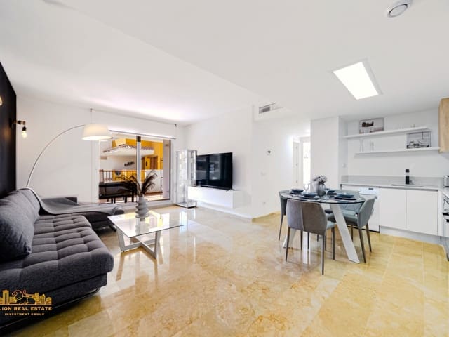 3 bedroom Apartment for sale in Punta Prima, Torrevieja with pool - € 390,000 (Ref: 8615024)