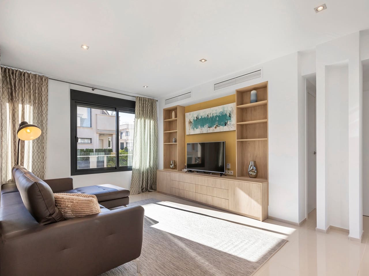 5 makuuhuone Huvila myytävänä paikassa Orihuela Costa mukana uima-altaan - 950 000 € (Ref: 8616705)