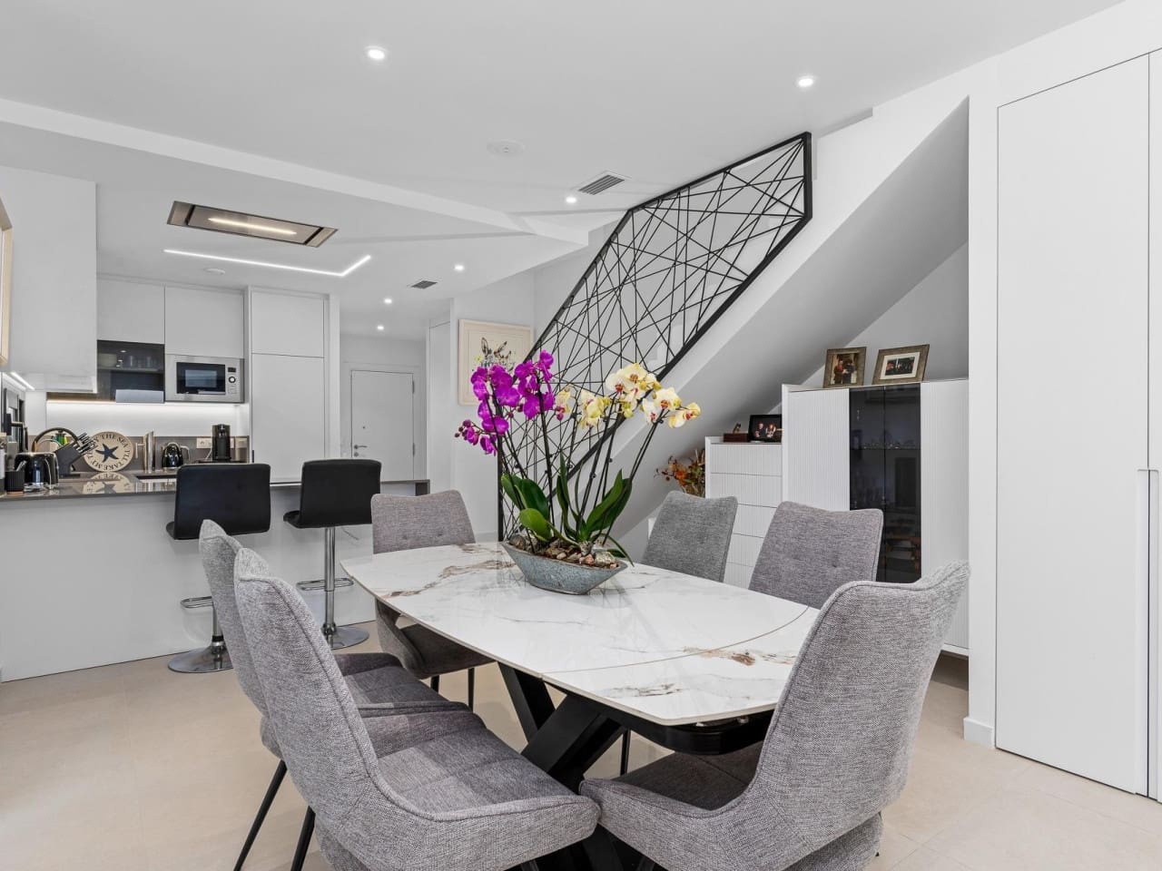 4 slaapkamer Villa te koop in Guardamar del Segura met zwembad - € 507.050 (Ref: 8616709)