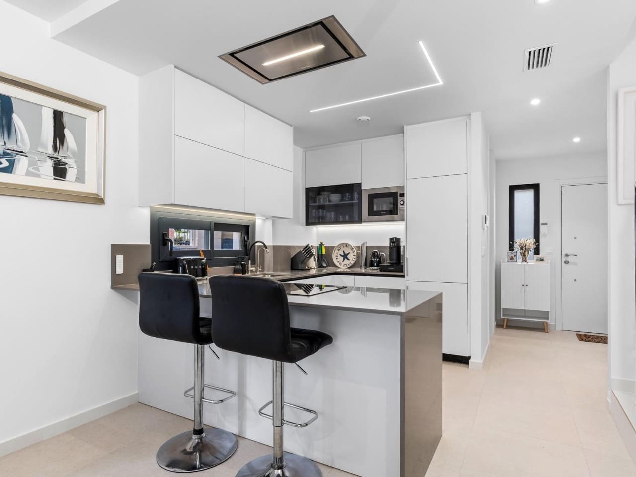 4 slaapkamer Villa te koop in Guardamar del Segura met zwembad - € 507.050 (Ref: 8616709)