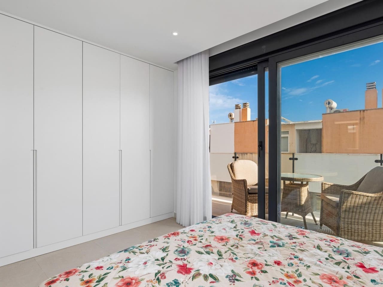 4 slaapkamer Villa te koop in Guardamar del Segura met zwembad - € 507.050 (Ref: 8616709)