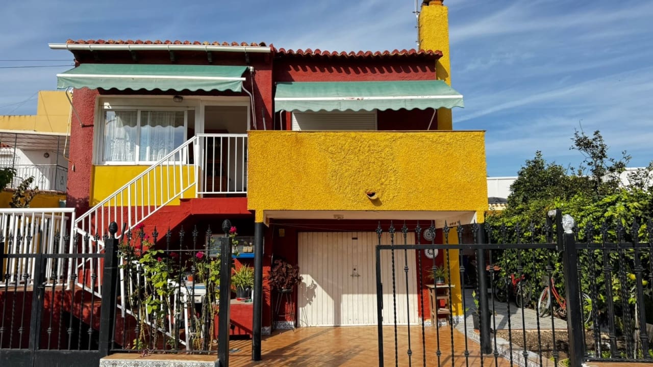 5 camera da letto Villa in vendita in Orihuela Costa - 334.000 € (Rif: 8623707)