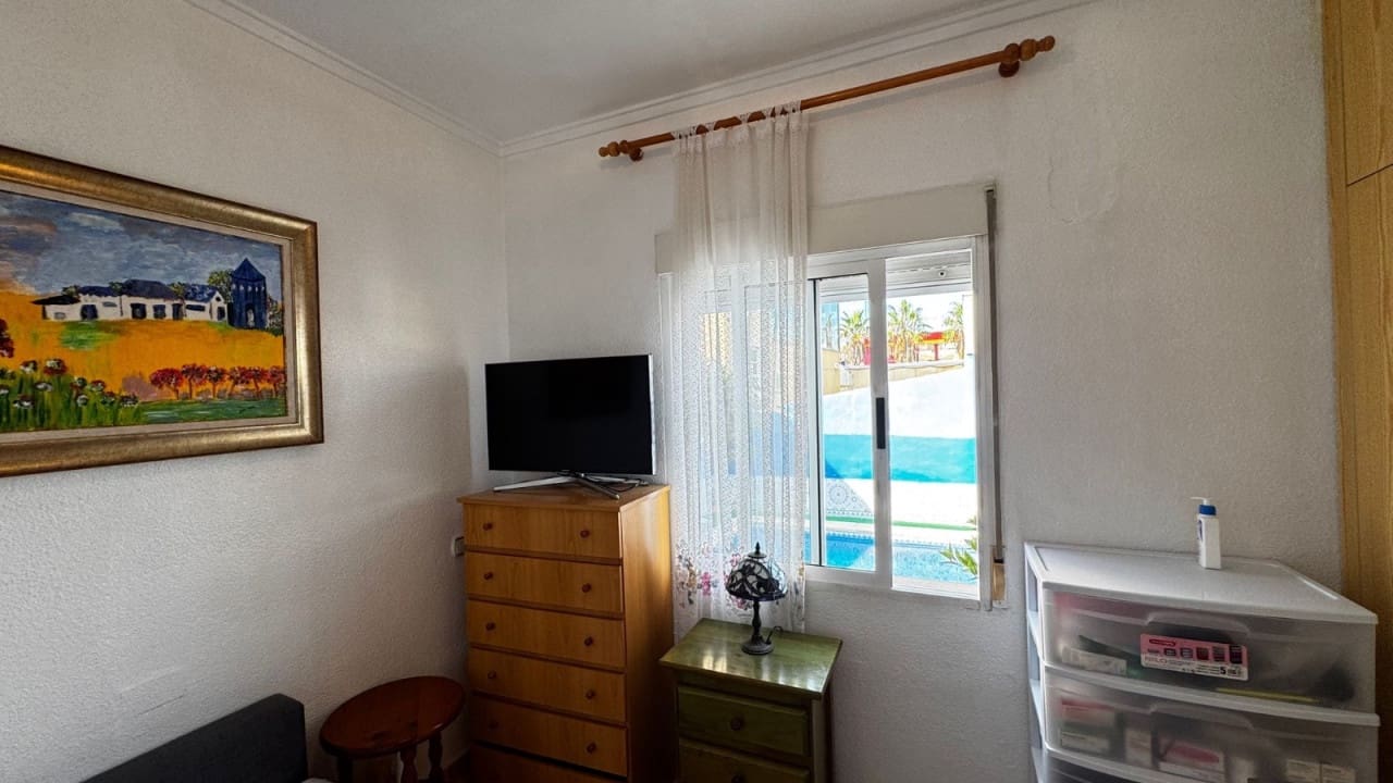 5 camera da letto Villa in vendita in Orihuela Costa - 334.000 € (Rif: 8623707)