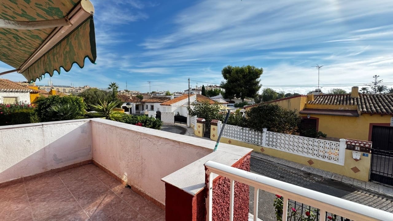 5 camera da letto Villa in vendita in Orihuela Costa - 334.000 € (Rif: 8623707)