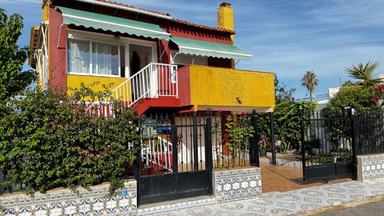 5 camera da letto Villa in vendita in Orihuela Costa - 334.000 € (Rif: 8623707)