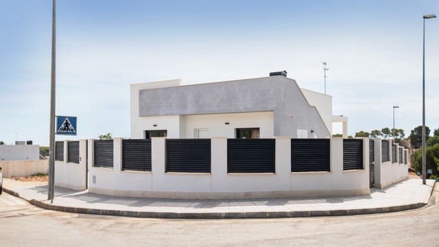 3 Zimmer Villa zu verkaufen in Pinar de Campoverde, Pilar de la Horadada mit Pool - 421.500 € (Ref: 8624222)