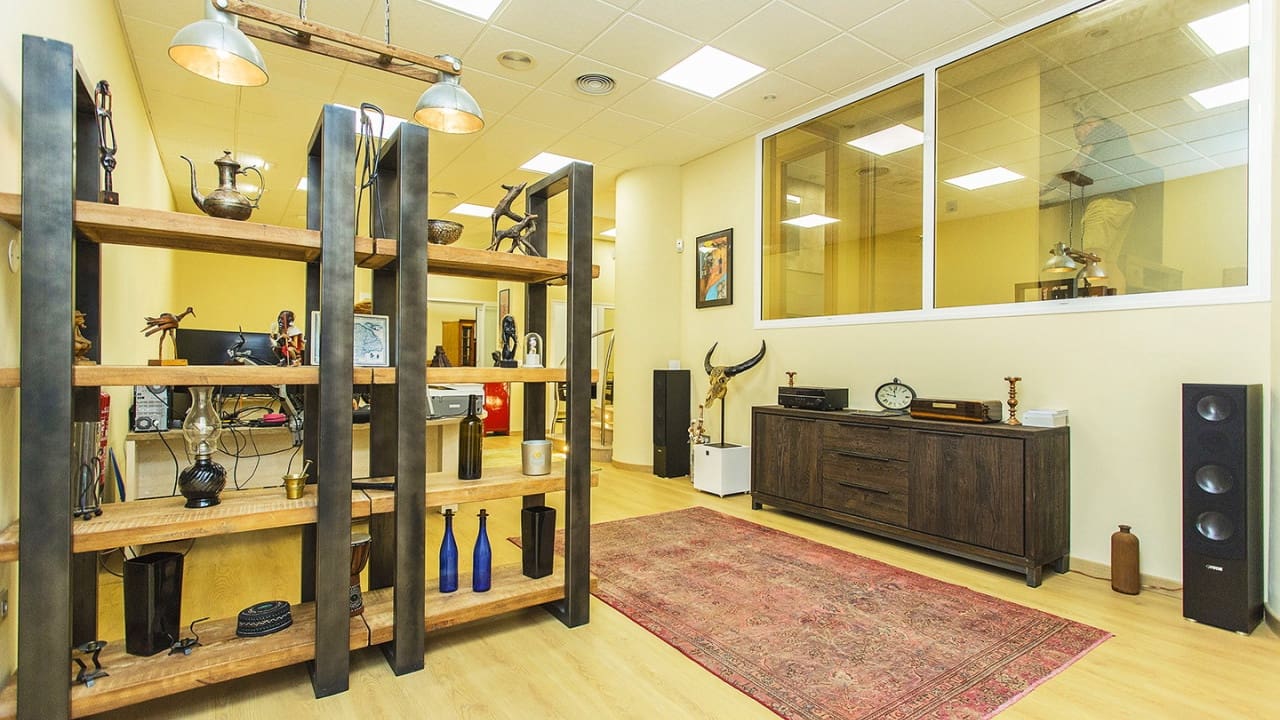 2 bedroom Commercial for sale in Torrevieja - € 165,000 (Ref: 8626202)