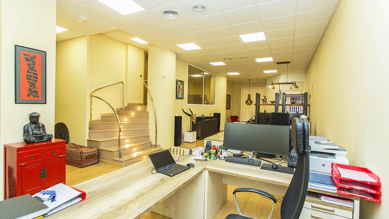 2 bedroom Commercial for sale in Torrevieja - € 165,000 (Ref: 8626202)