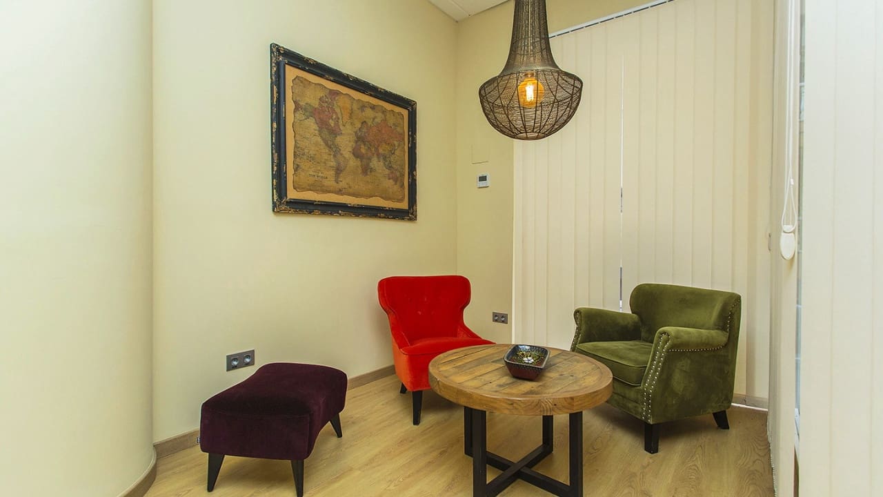 2 bedroom Commercial for sale in Torrevieja - € 165,000 (Ref: 8626202)