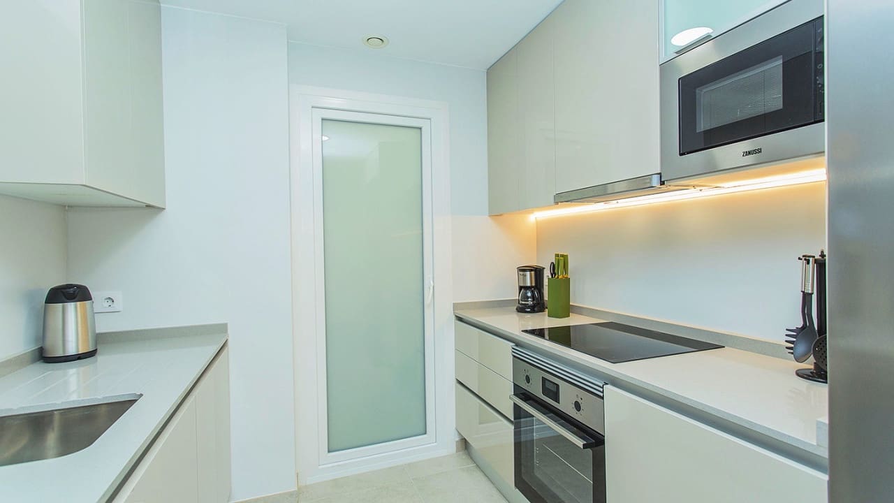 2 sovrum Lägenhet till salu i Playa Flamenca med pool garage - 420 000 € (Ref: 8626204)