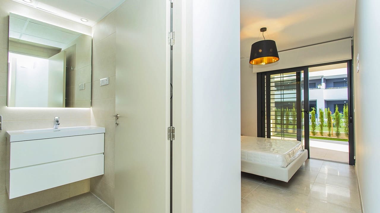 2 sovrum Lägenhet till salu i Playa Flamenca med pool garage - 420 000 € (Ref: 8626204)