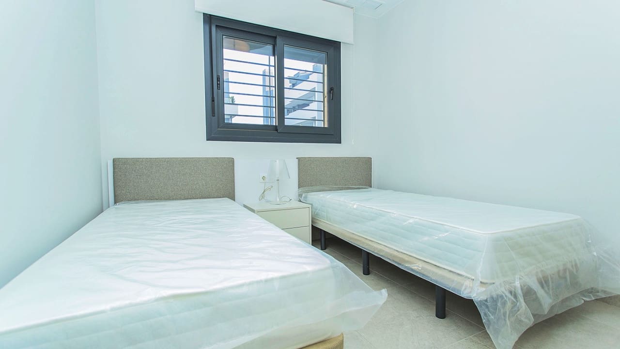 2 sovrum Lägenhet till salu i Playa Flamenca med pool garage - 420 000 € (Ref: 8626204)